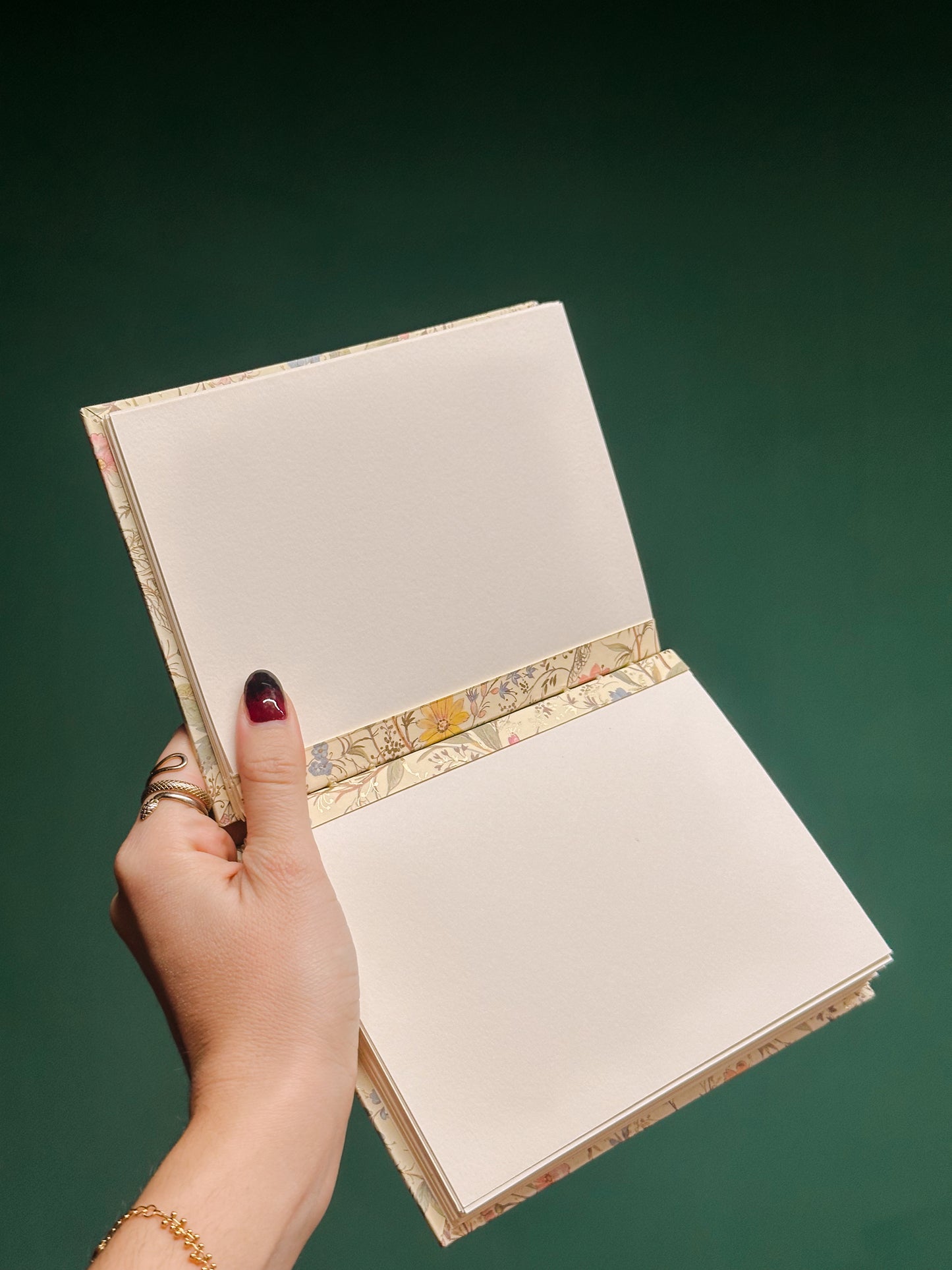 Album copto mini per foto 10x15 o Instax, carta decorata fantasia oro