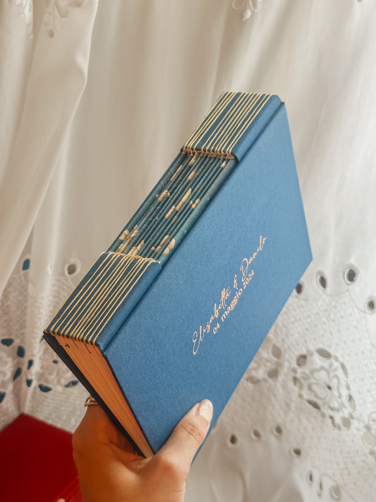 Album rilegatura buttonhole