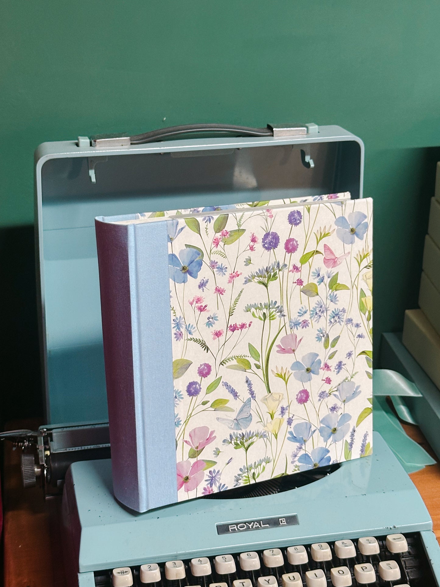 Album con pellicole porta foto, 200 foto 10x15, fiori azzurri